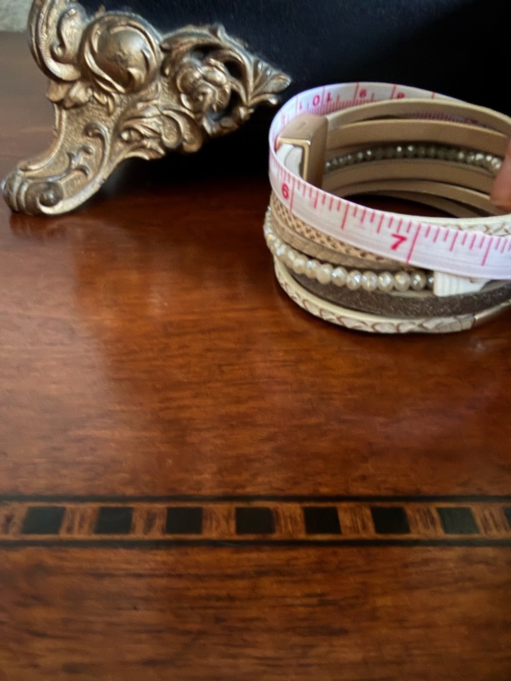 SAACHI Multi Wrap Magnetic Clasp Bracelet - Picture 6 of 6
